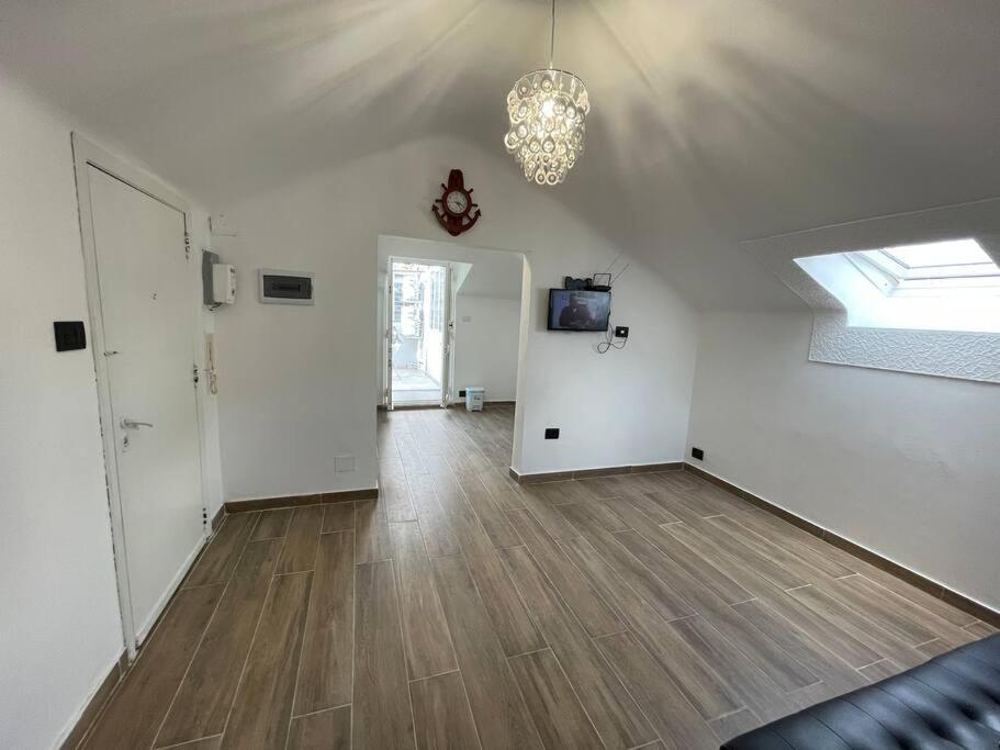 La Terrazza Apartment Савона Екстериор снимка